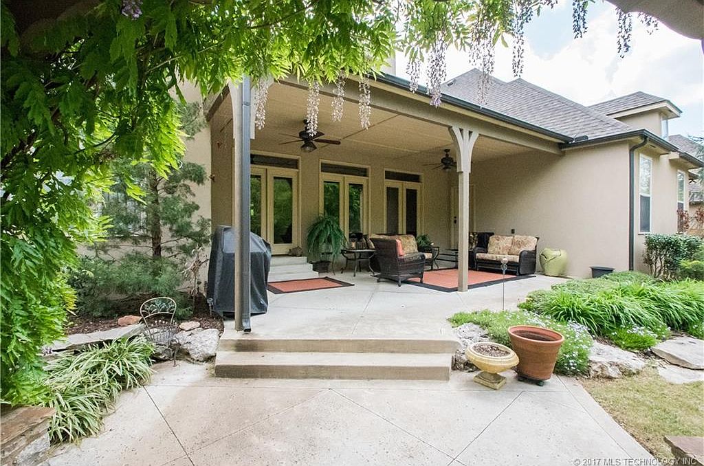 11170 S 72nd Ave E, Bixby