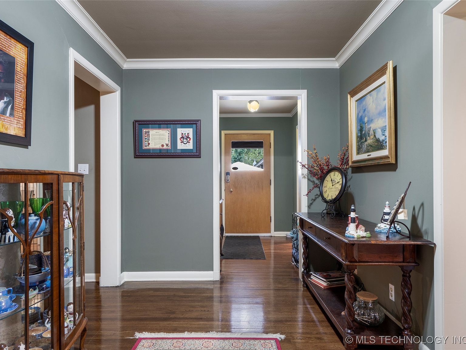 9402 E 16th St, Tulsa