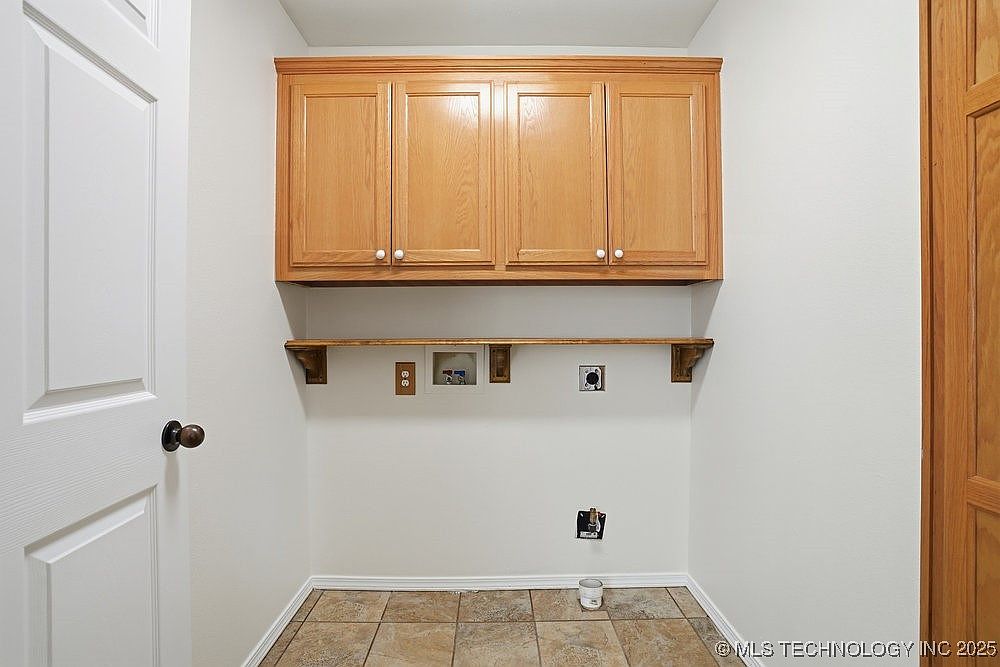 8195 Highway 82a, Tahlequah