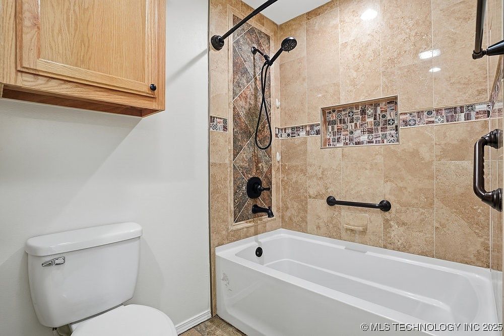 8195 Highway 82a, Tahlequah