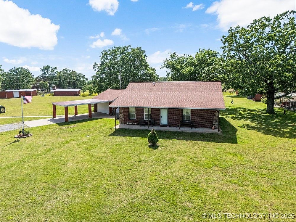 8195 Highway 82a, Tahlequah