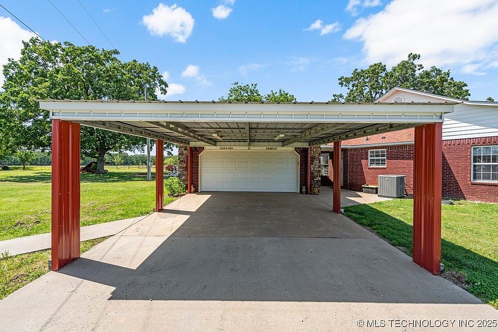 8195 Highway 82a, Tahlequah