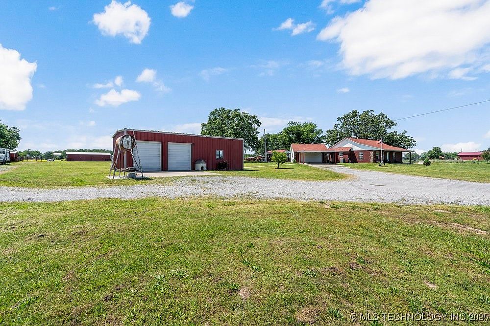 8195 Highway 82a, Tahlequah