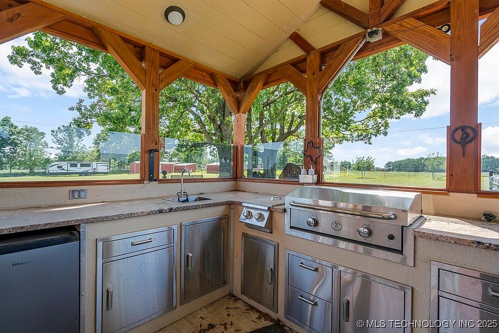 8195 Highway 82a, Tahlequah