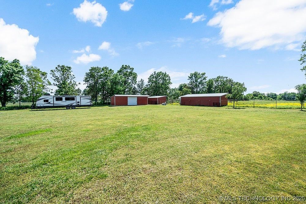 8195 Highway 82a, Tahlequah