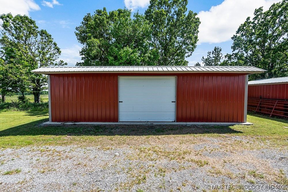 8195 Highway 82a, Tahlequah