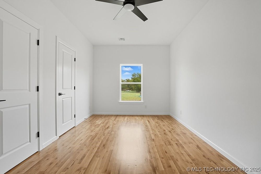 16103 E Oklahoma Pl, Tulsa