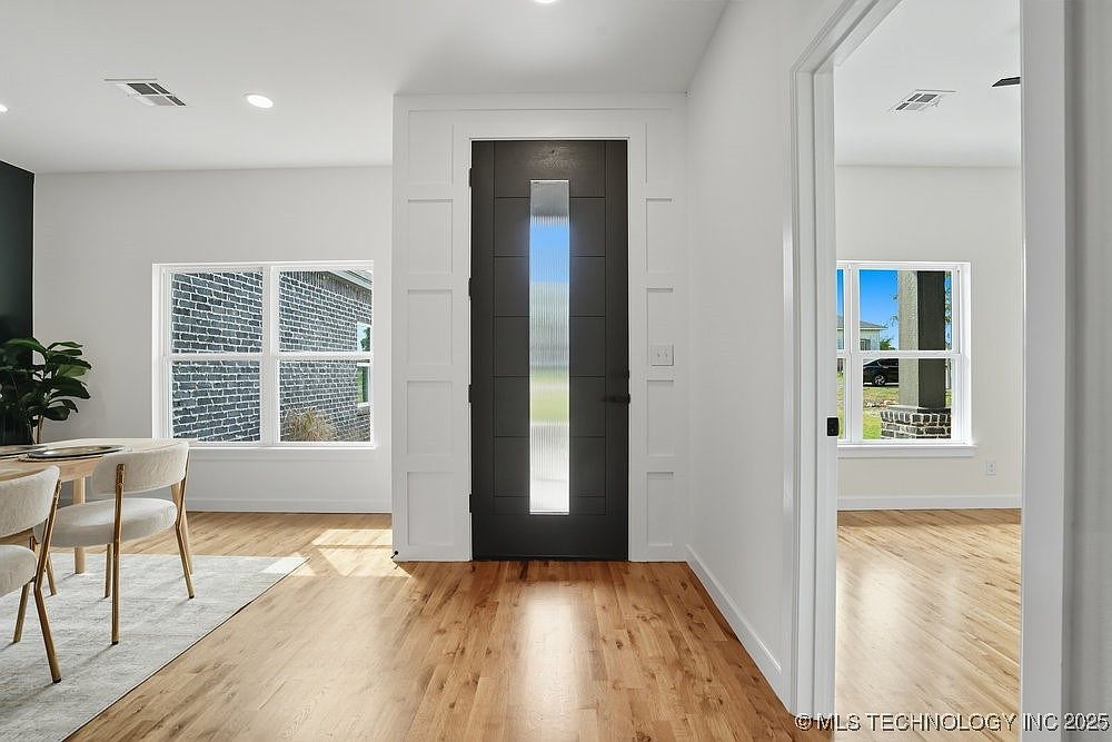 16103 E Oklahoma Pl, Tulsa