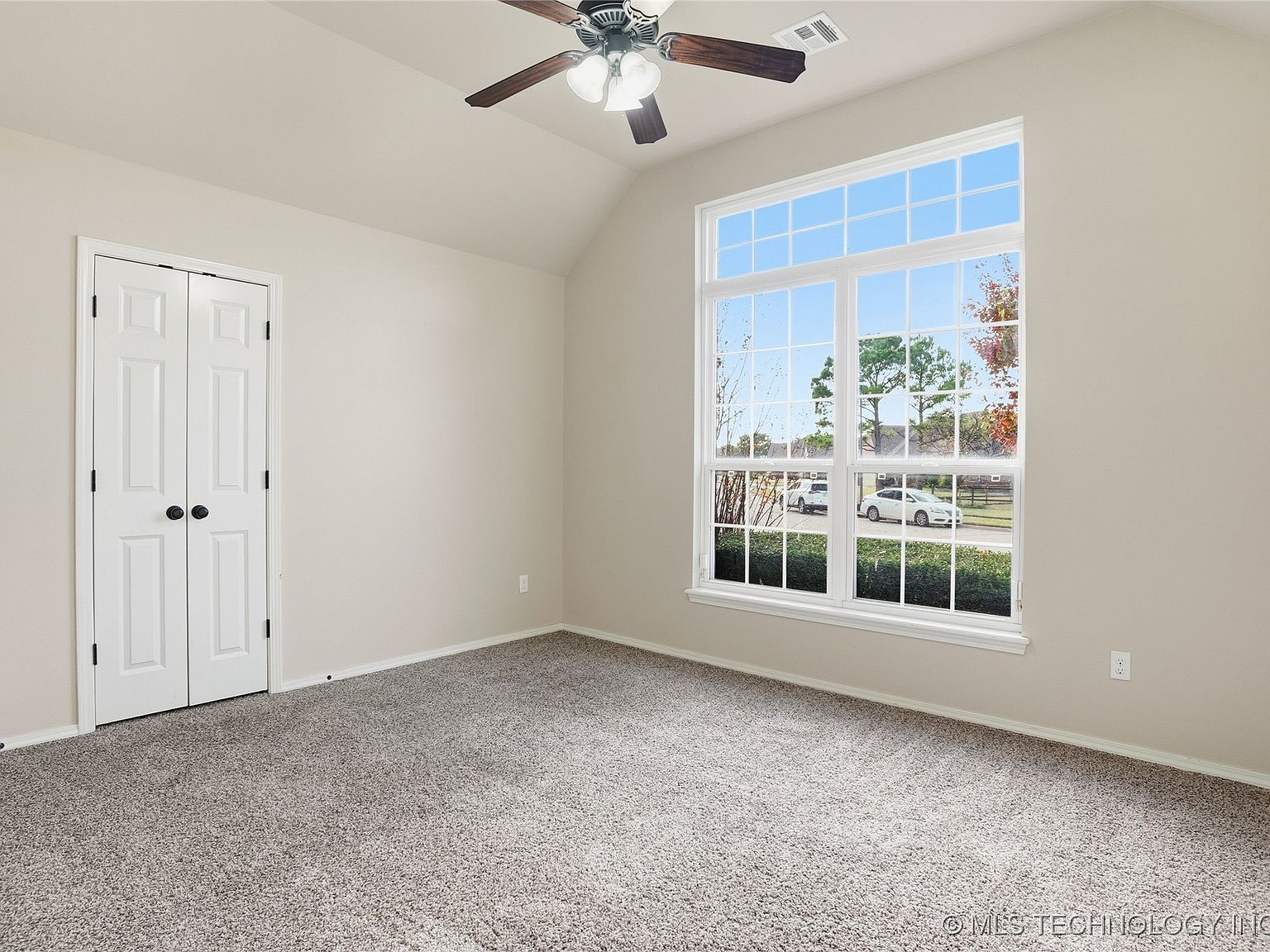 1809 W Woodbury St N, Broken Arrow