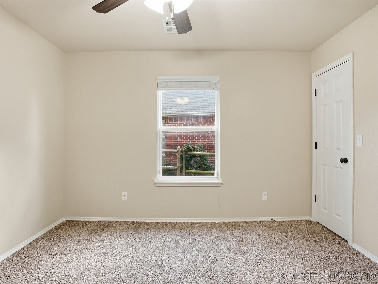 1809 W Woodbury St N, Broken Arrow