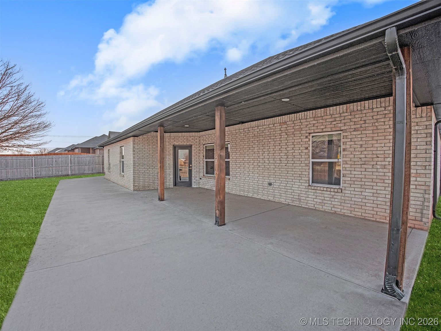 158 Sooner Dr, Stroud